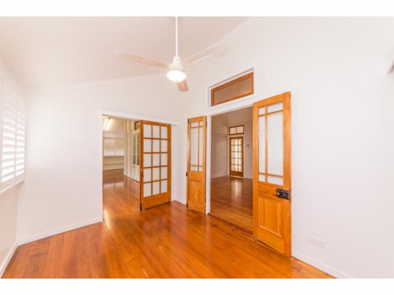 84 Penlington Street, The Range QLD 4700